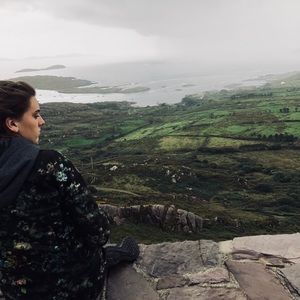 Meet your Posher, Abigail